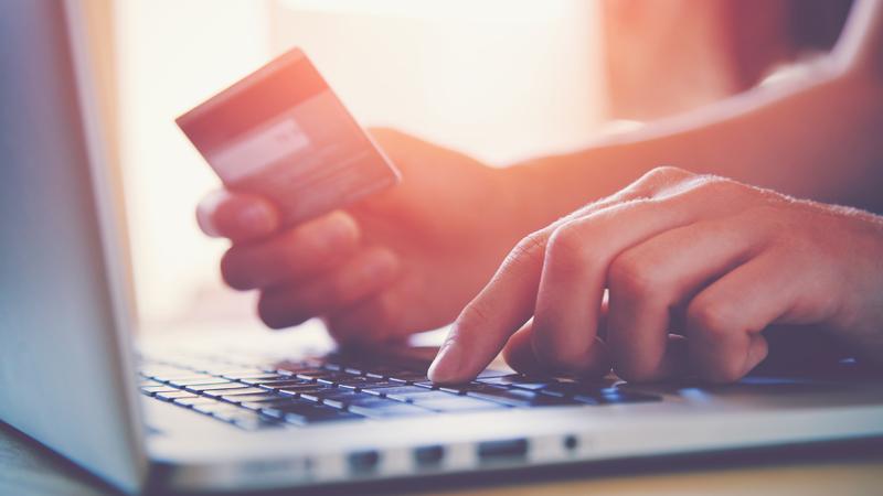 5 Strategic Uses for AI in Ecommerce