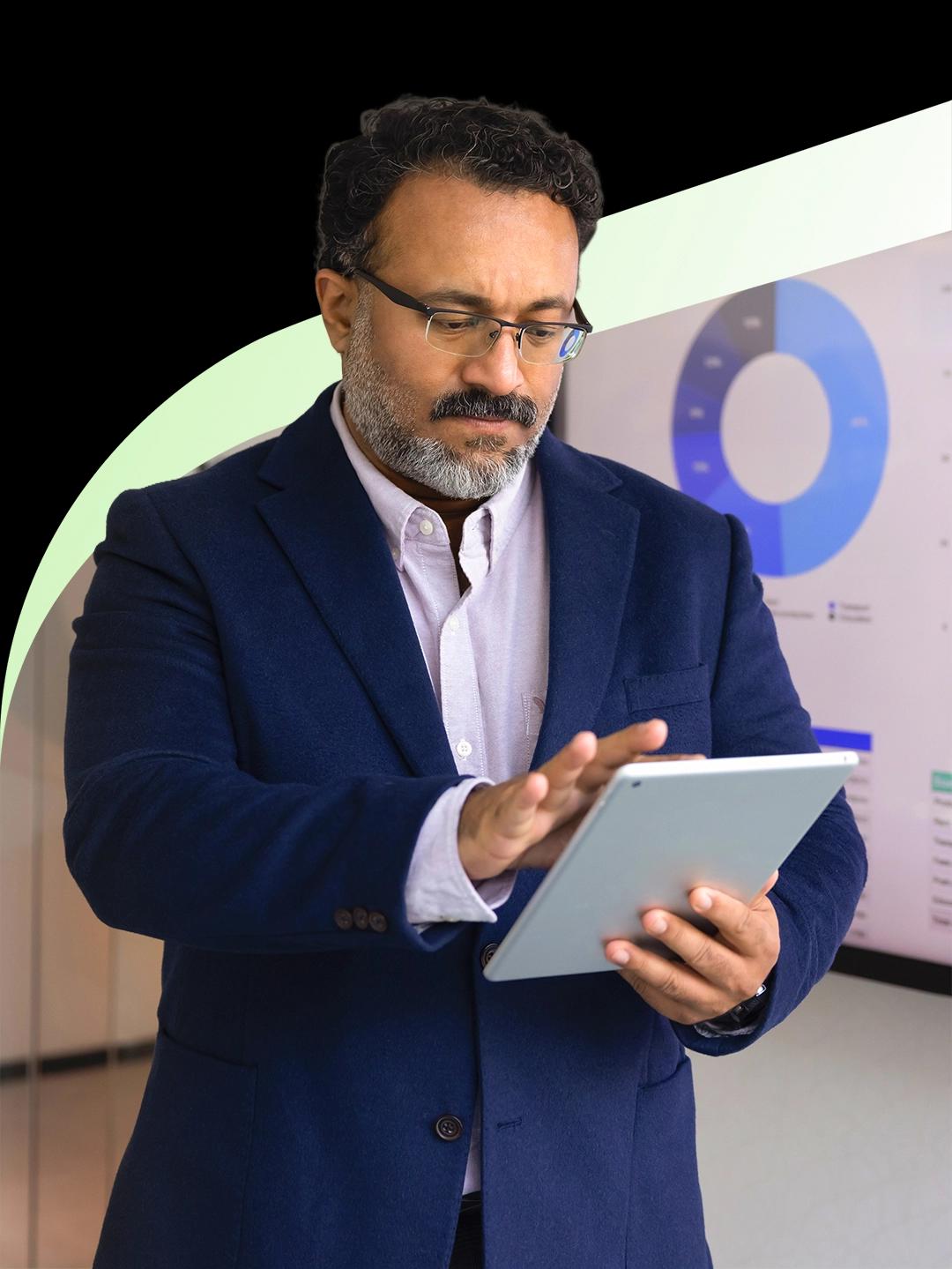 solution data insights and analytics services